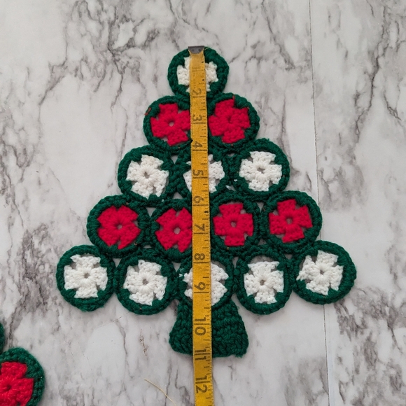 Crocheted Christmas Trees Vintage Christmas Handmade Holiday Red and Green - Picture 7 of 9